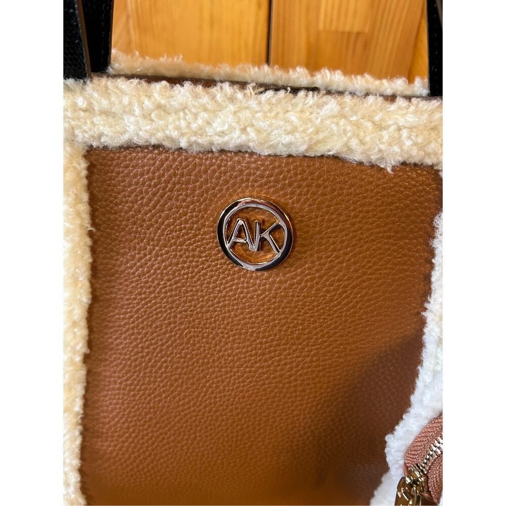 ANNE Klein Women Camel color Faux leather Faux Shearing Small Totes Bag handbag - Picture 3 of 13